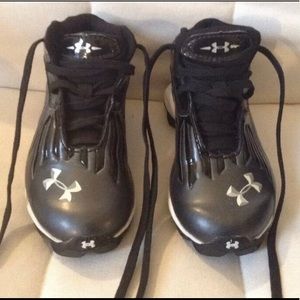 Boys Youth Kids Under Armour Cleats Shoes Size 12